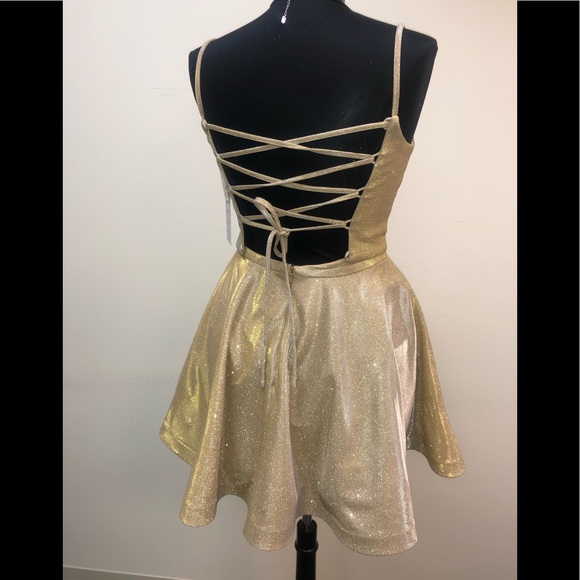 Ellie Wilde Gold Short Formal Dress - Picture 3 of 5